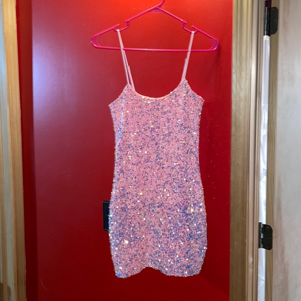 Iridescent Sequin Bodycon Dress In Pink